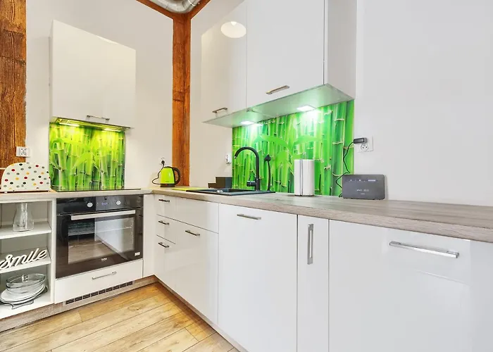 Happiness Holidays - Old Town *